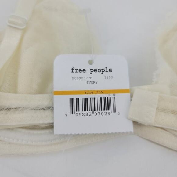 Free People Sheer White Lace Underwire Triangle Cup Embrace Bra Size 32A - Picture 3 of 5